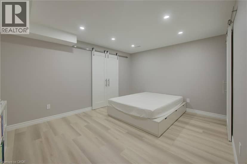 574 CLIPPER Drive — photo 33 of 40
