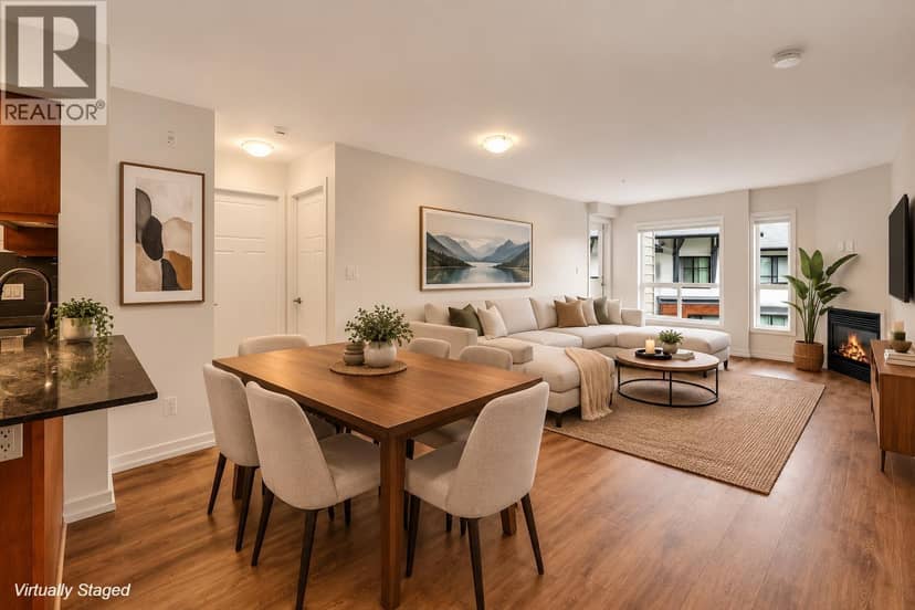 305 1212 MAIN STREET, Squamish