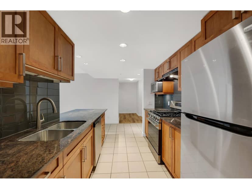 305 1212 MAIN STREET, Squamish, photo 8