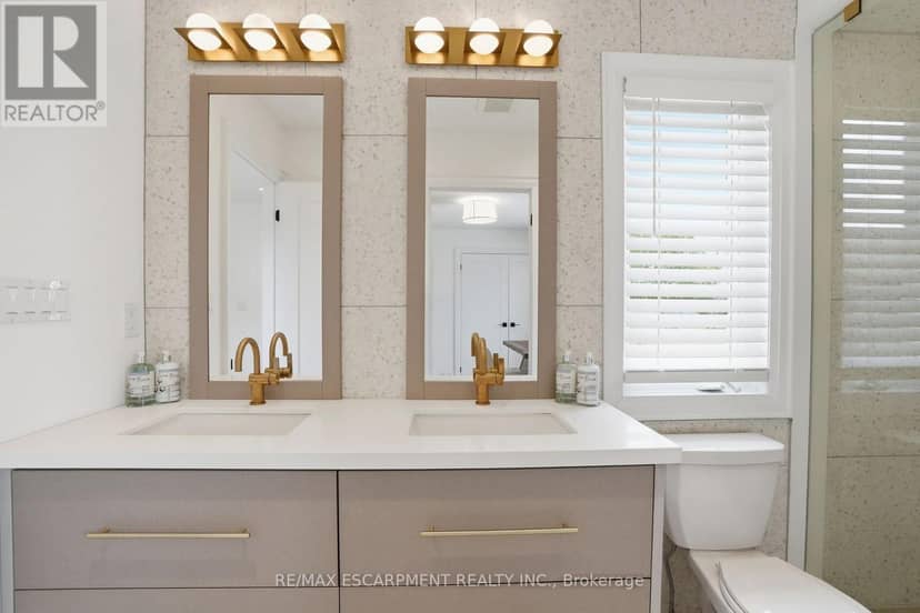 21 Rainey Drive — photo 27 of 34
