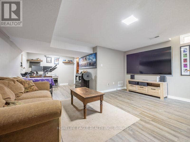 479 Heddle Crescent — photo 21 of 28