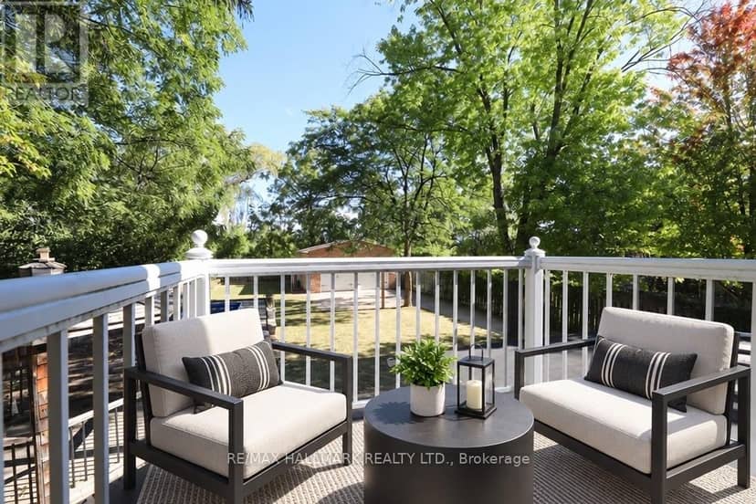 11 Brookside Drive — photo 6 of 17