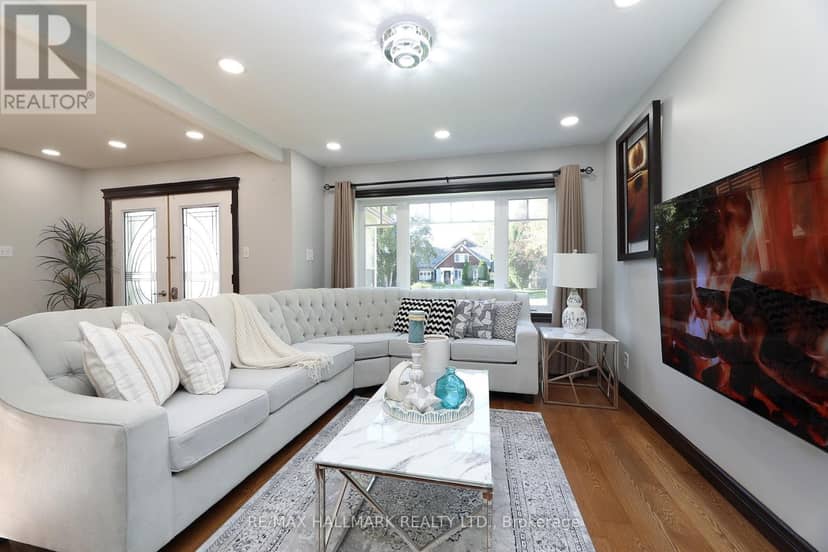 11 Brookside Drive — photo 5 of 17