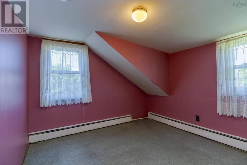 5 Fairview Avenue — photo 38 of 40