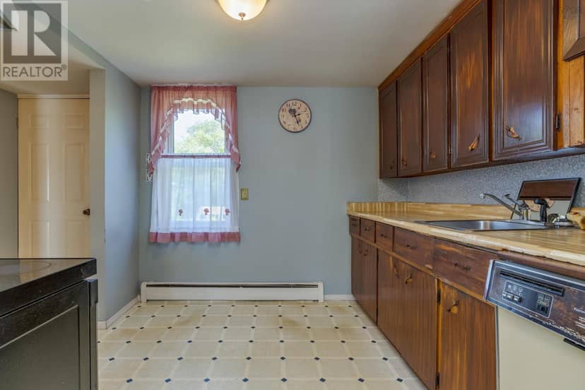 5 Fairview Avenue — photo 28 of 40