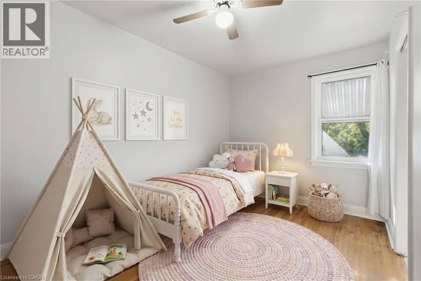 7 SHELDON Street — photo 21 of 40