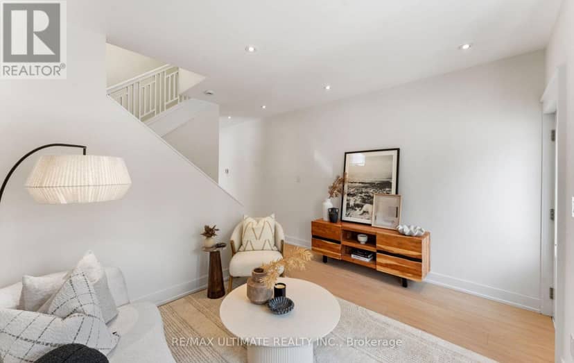 906 Logan Avenue, Toronto, photo 7