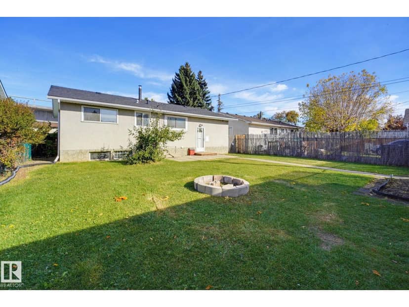 16415 87 AV NW — photo 29 of 35