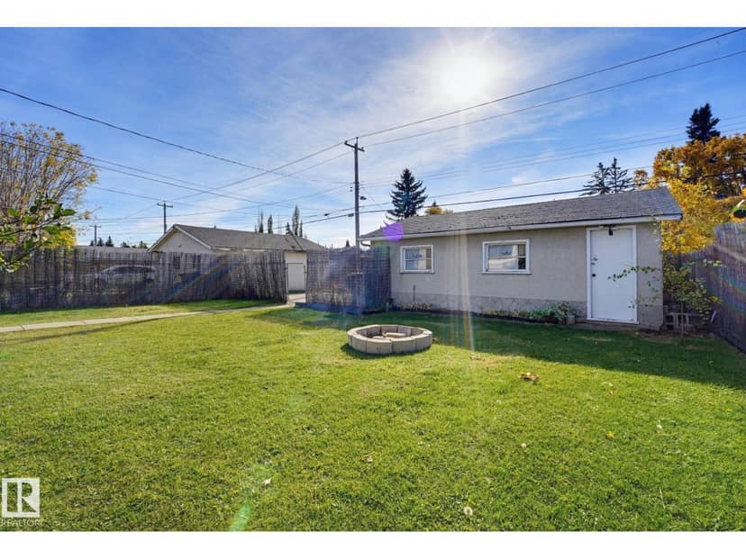 16415 87 AV NW — photo 30 of 35