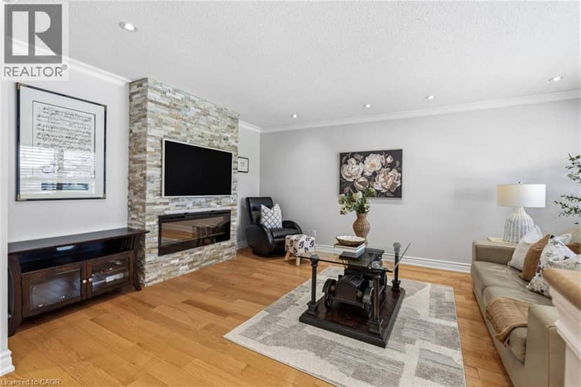 23 RIVER VIEW Drive, Brampton, photo 2