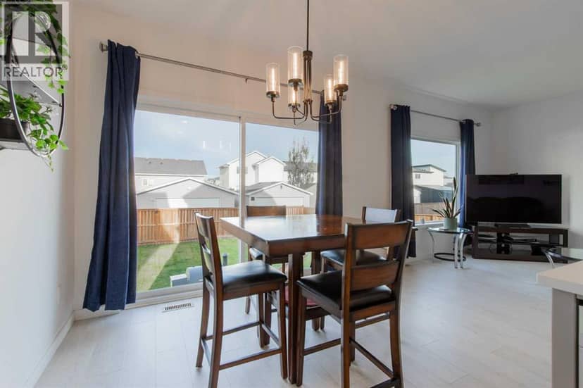 22 Goldenrod Place W — photo 12 of 40