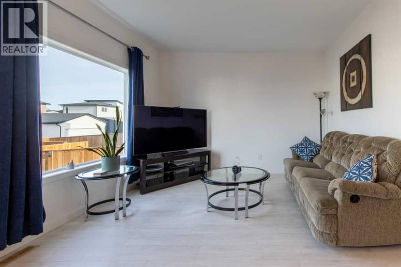 22 Goldenrod Place W — photo 16 of 40