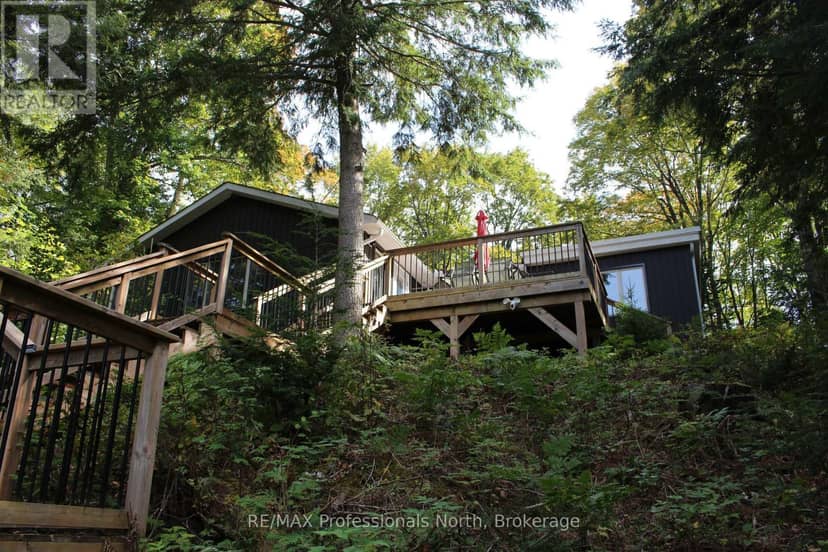 1813 Kashagawigamog Lake Road, Minden Hills, photo 4