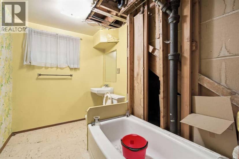 3720 Spruce Drive SW — photo 30 of 40