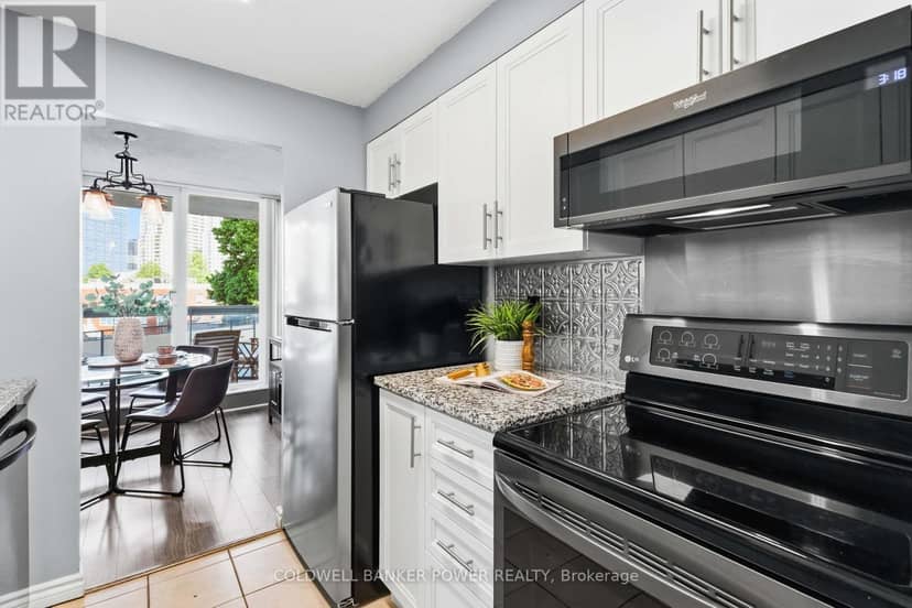 302 - 323 Colborne Street — photo 17 of 36