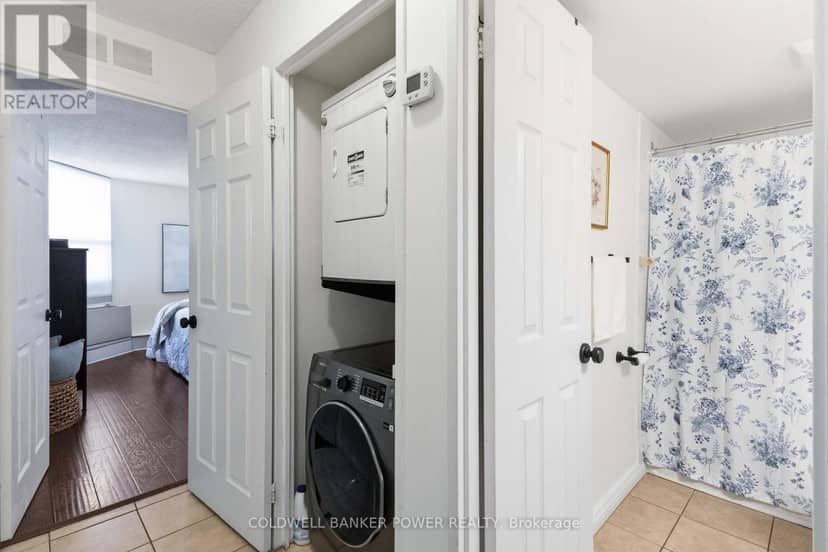 302 - 323 Colborne Street — photo 23 of 36
