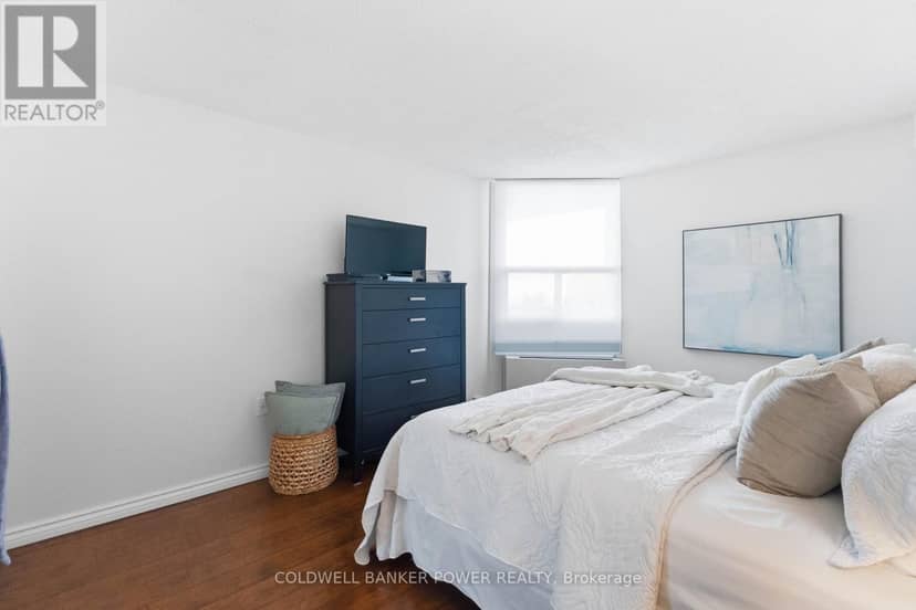 302 - 323 Colborne Street — photo 25 of 36