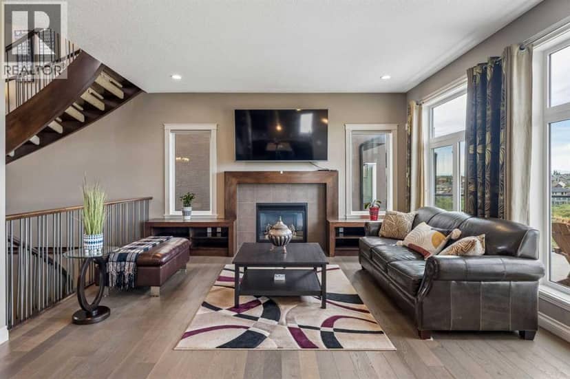 132 Aspenshire Drive SW — photo 9 of 40
