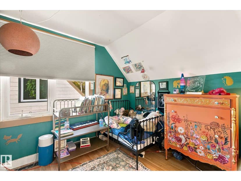 9611 73 AV NW — photo 38 of 40