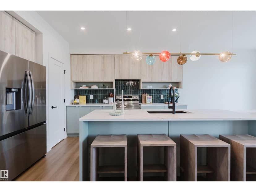 8293 Kiriak Lo SW, Edmonton, photo 2