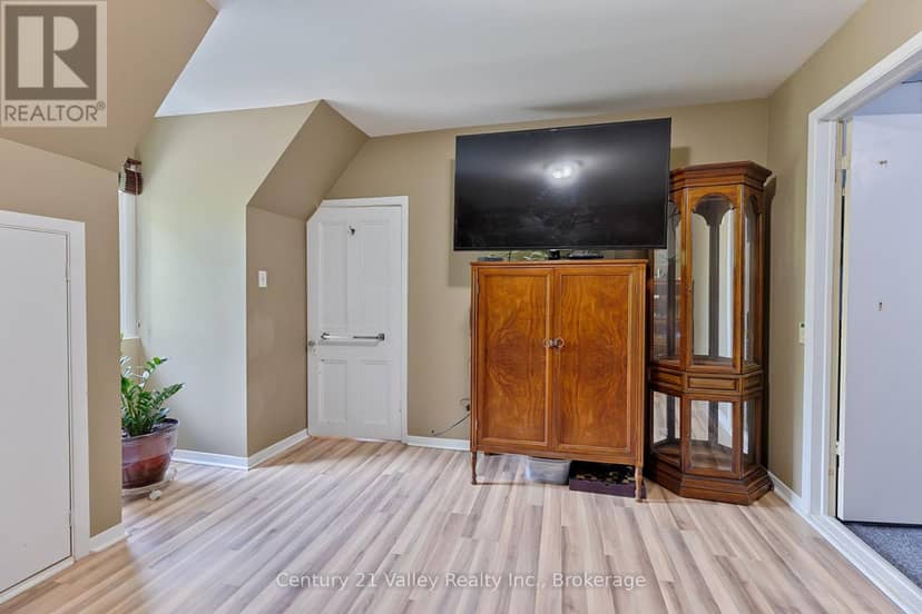 311 Supple Street — photo 38 of 40