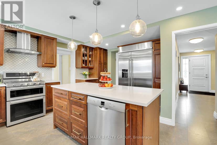 1712 Playfair Drive — photo 14 of 40