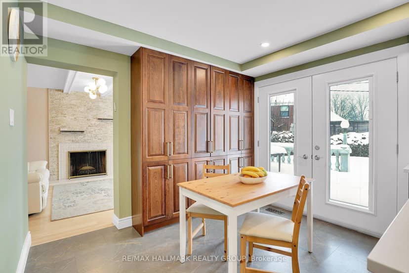 1712 Playfair Drive — photo 17 of 40