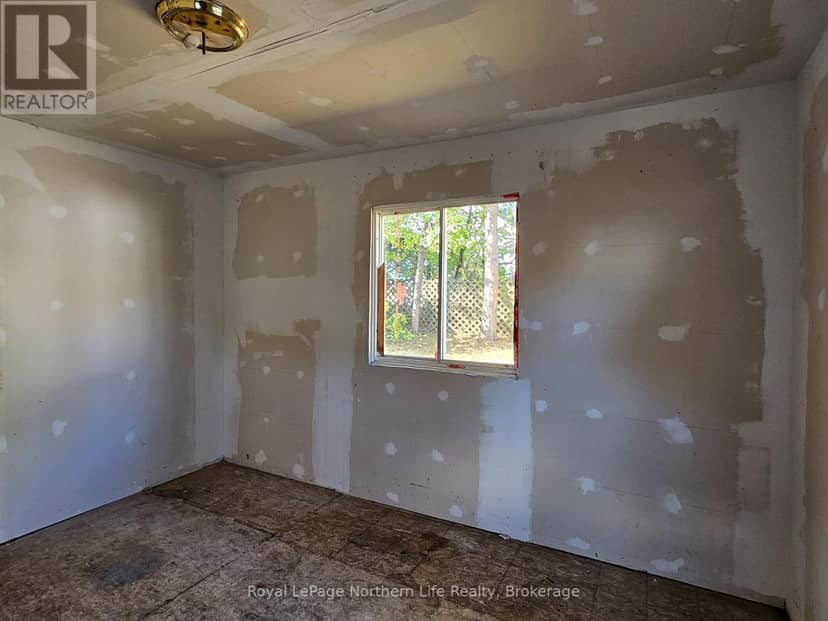 20 Lower Helen Street — photo 19 of 25