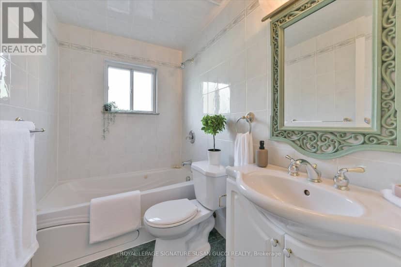 725 Sammon Avenue — photo 20 of 29