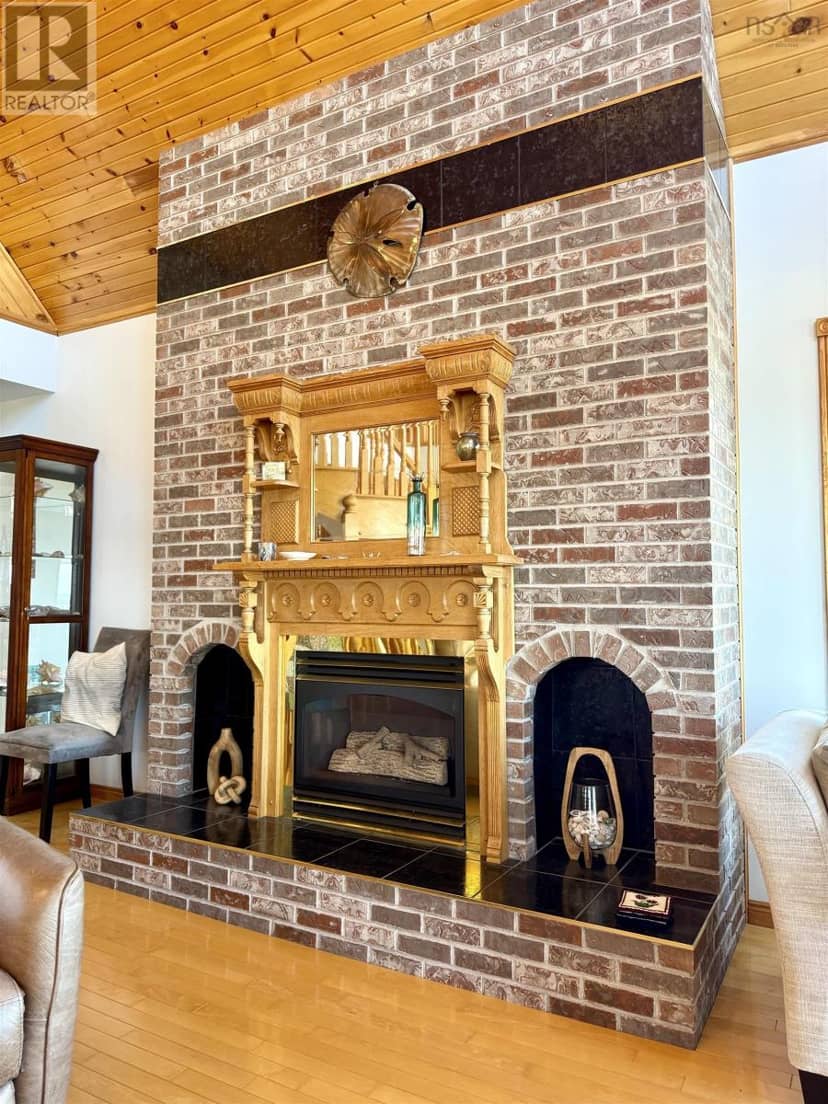 16 Rose Lane — photo 11 of 40