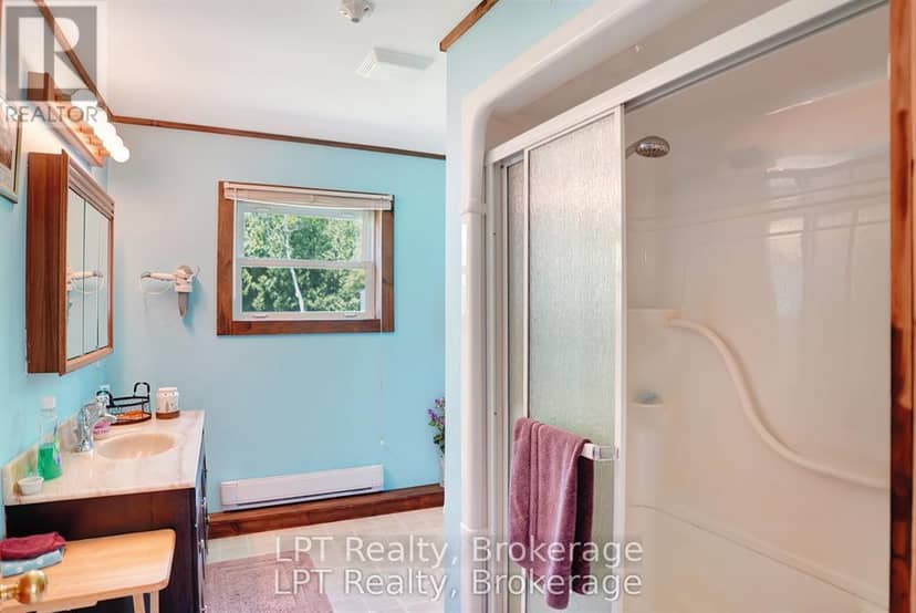 621 Huron Road — photo 17 of 40