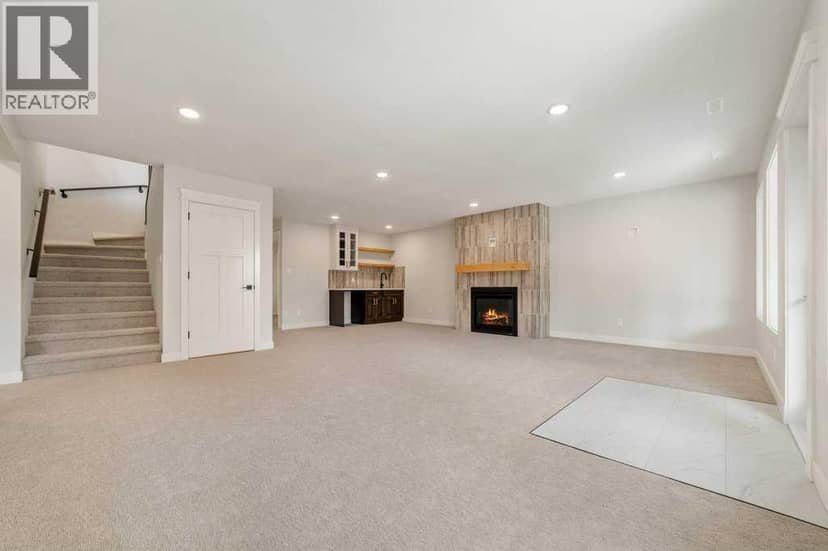 1027 Canyon Boulevard W — photo 27 of 40