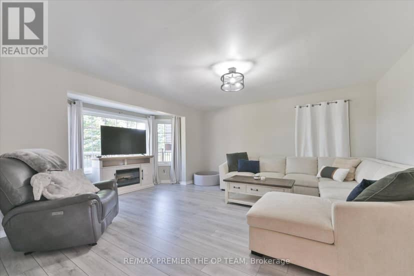 1881 Gilford Road — photo 4 of 31