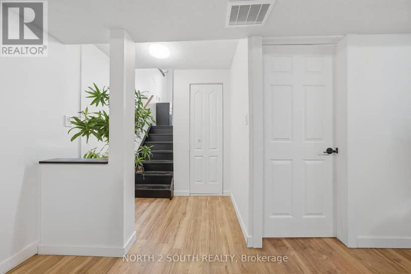 74 Leo Boulevard — photo 26 of 40