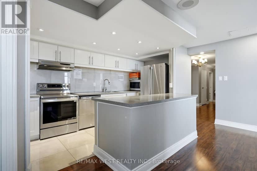 504 - 1300 Bloor Street — photo 17 of 30