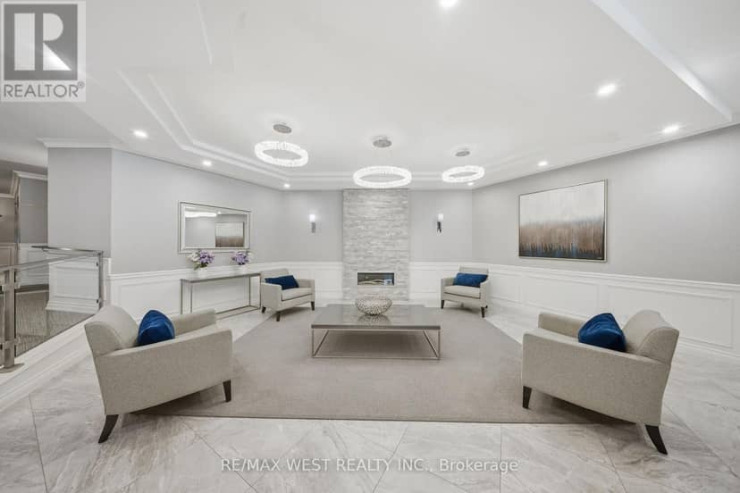 504 - 1300 Bloor Street — photo 2 of 30