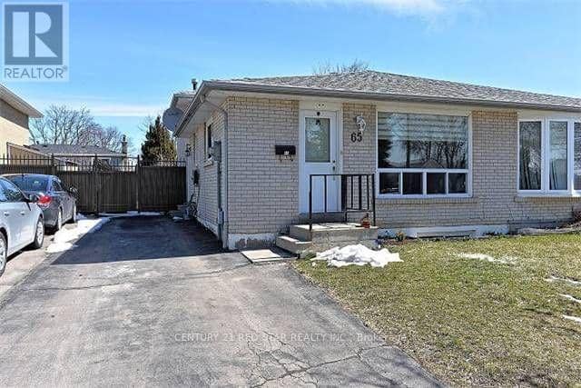 65 Newstead Crescent — photo 18 of 20