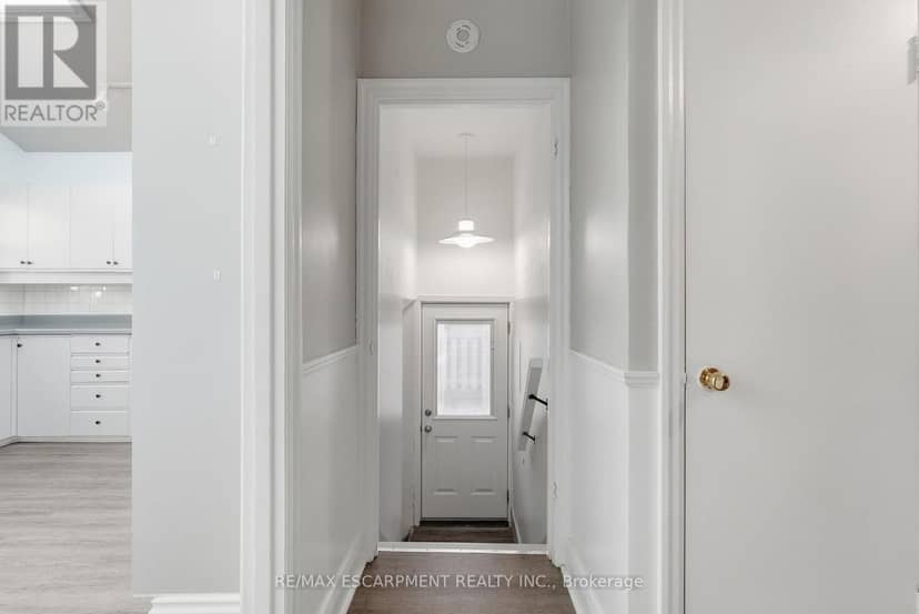 7 Sheldon Street — photo 15 of 40