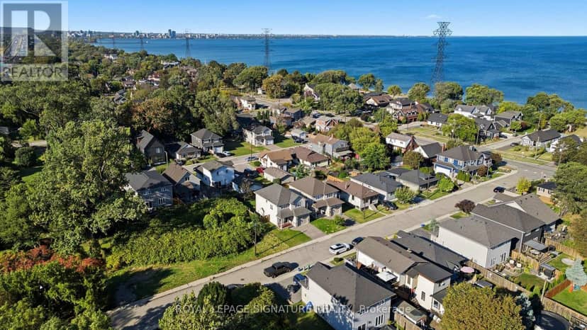 17 Lagoon Avenue — photo 38 of 40