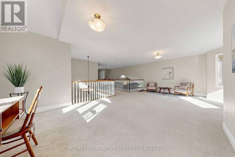 118 Foxridge Drive — photo 23 of 40