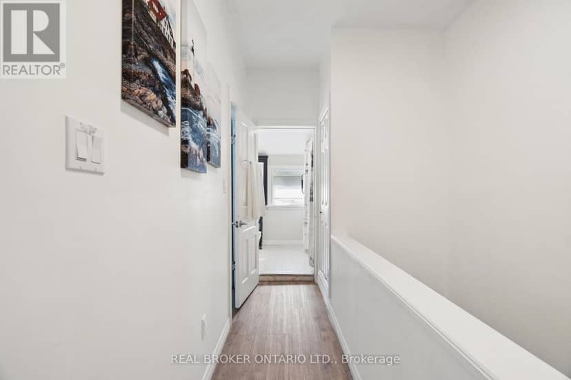 324 Daly Street — photo 24 of 40
