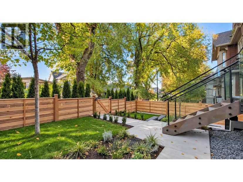 1 746 E 12TH AVENUE, Vancouver, photo 2
