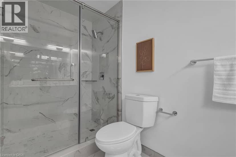 15 GLEBE Street Unit# 1414 — photo 19 of 35