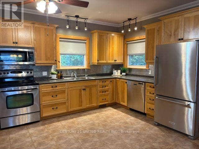3069 Clear Lake Road W — photo 5 of 40