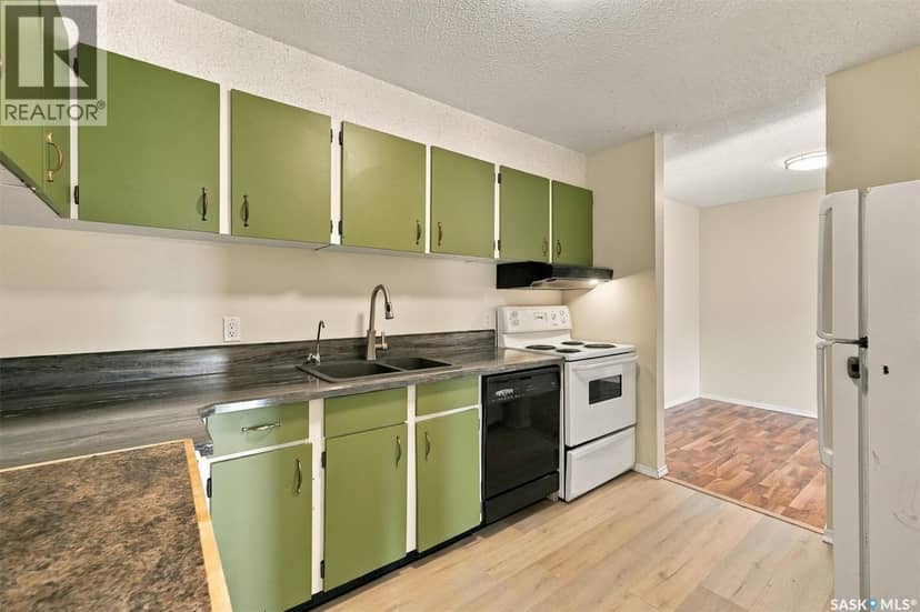 510 510 Prairie AVENUE — photo 13 of 40