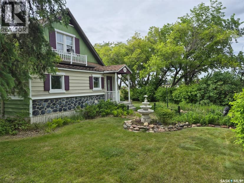 303 Edward STREET, Radisson, photo 3