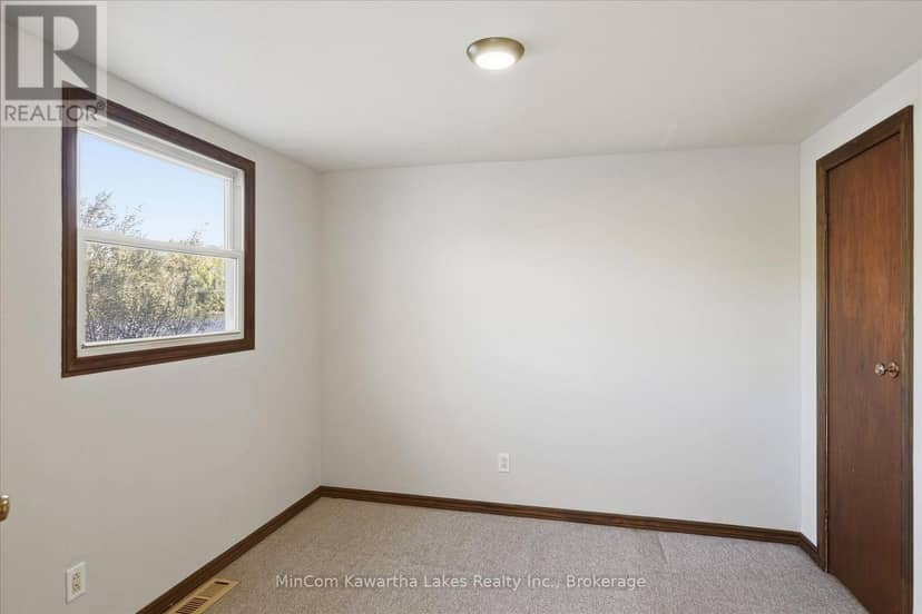 42 Willow Road — photo 14 of 40