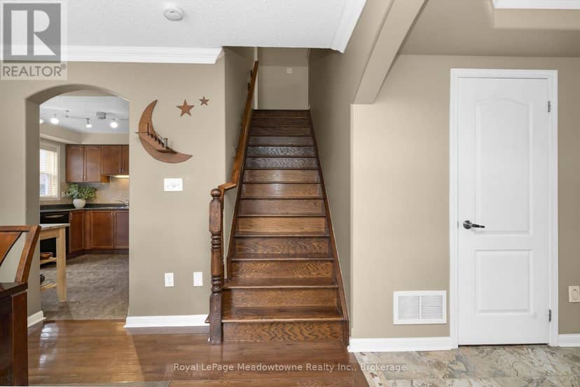 802 Stark Circle — photo 11 of 25