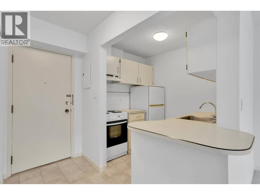 303 150 E 15TH STREET, North Vancouver, photo 5