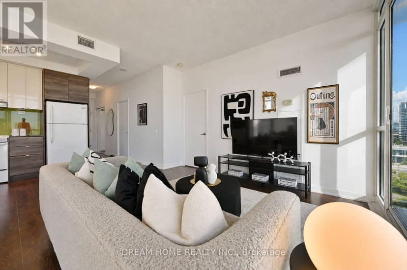 2608 - 121 McMahon Drive — photo 9 of 40